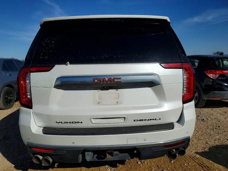2021 GMC YUKON XL DENALI  