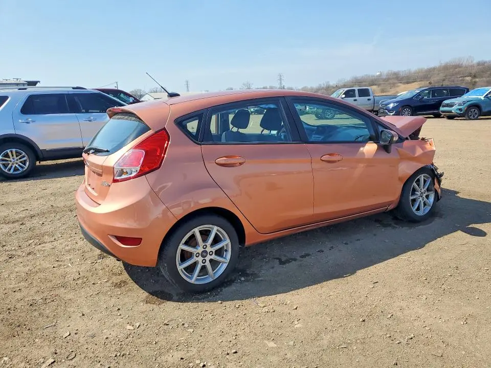 2017 FORD FIESTA SE  
