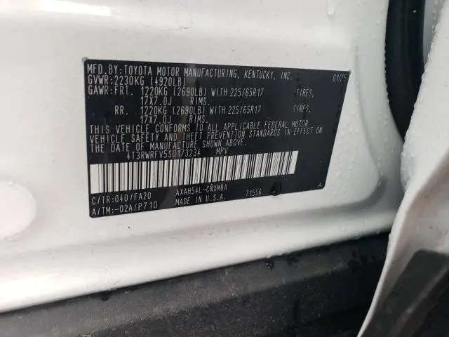 2025 TOYOTA RAV4 XLE