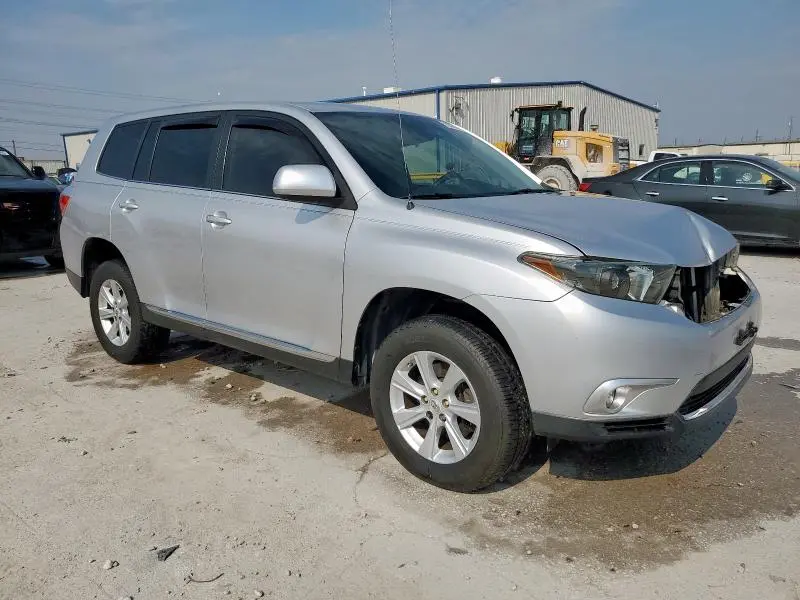 2011 TOYOTA HIGHLANDER BASE