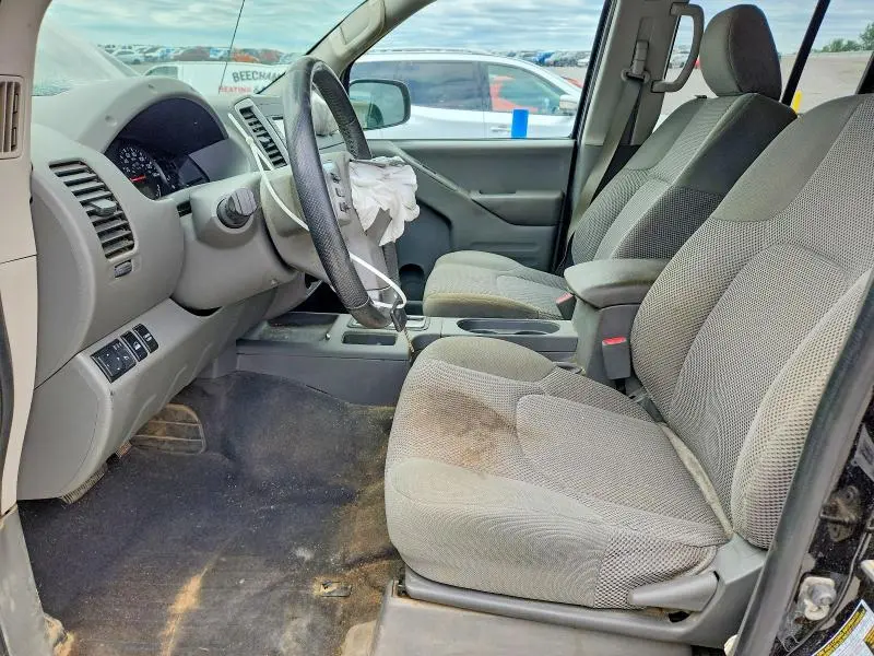 2019 NISSAN FRONTIER SV  