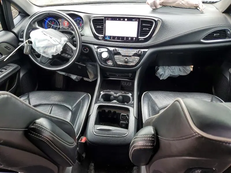 2021 CHRYSLER PACIFICA LIMITED  