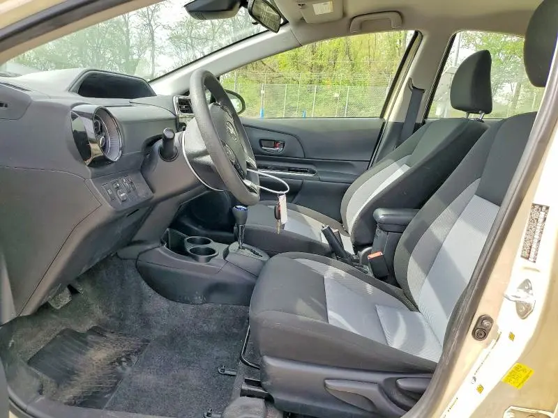 2018 TOYOTA PRIUS C TWO  