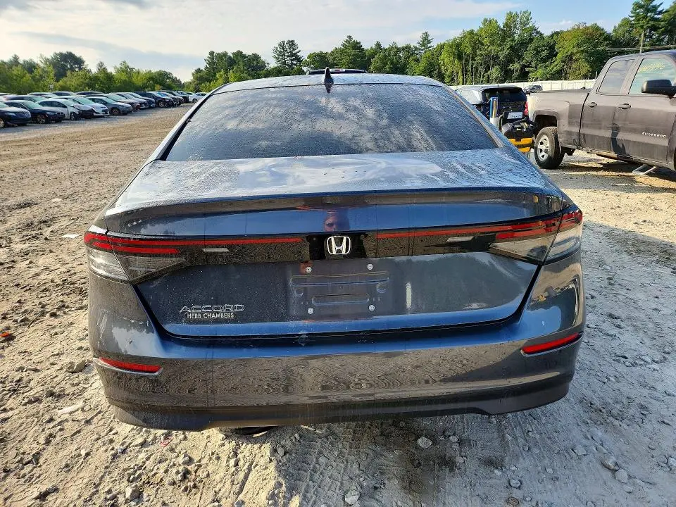 2024 HONDA ACCORD LX  