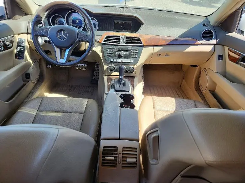 2013 MERCEDES-BENZ C 250  