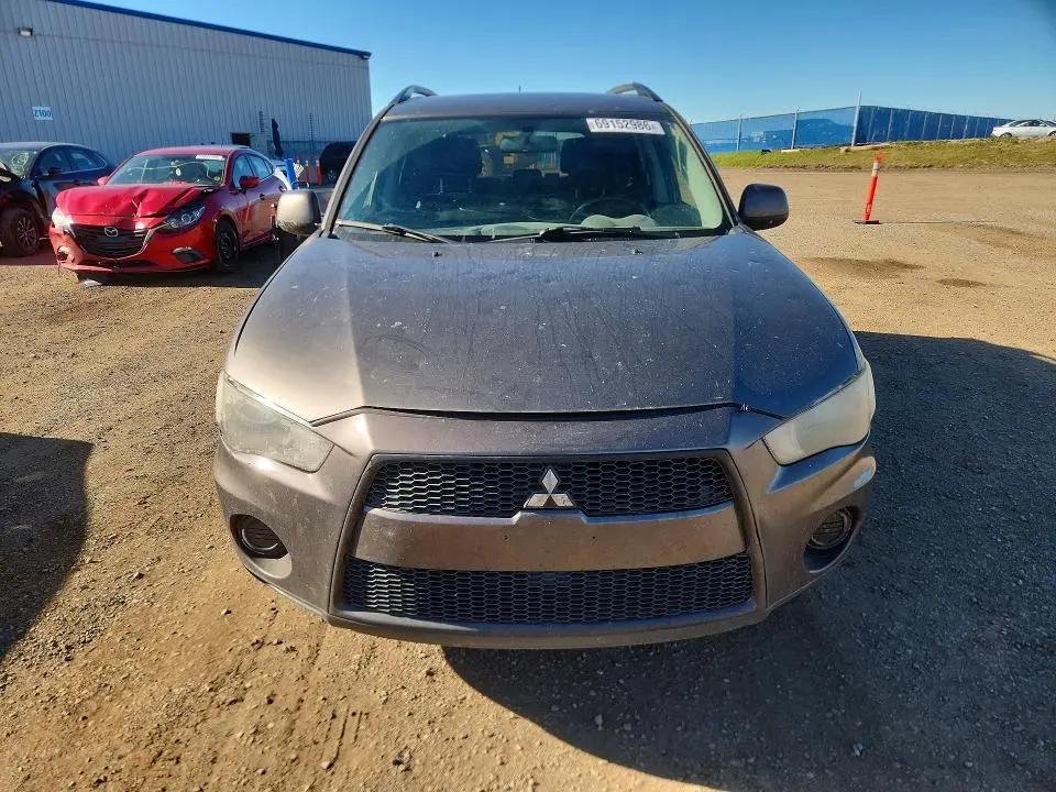 2012 MITSUBISHI OUTLANDER ES  