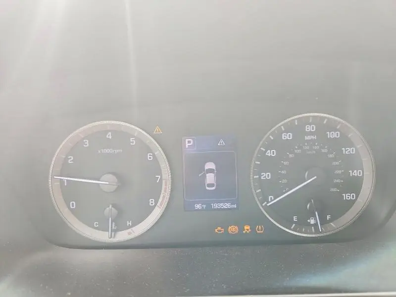 2016 HYUNDAI SONATA SE  
