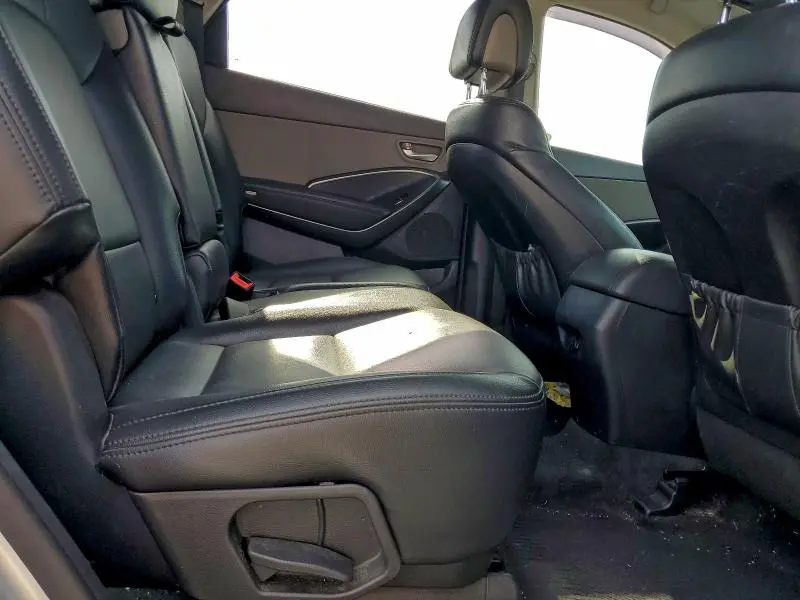 2019 HYUNDAI SANTA FE XL SE  