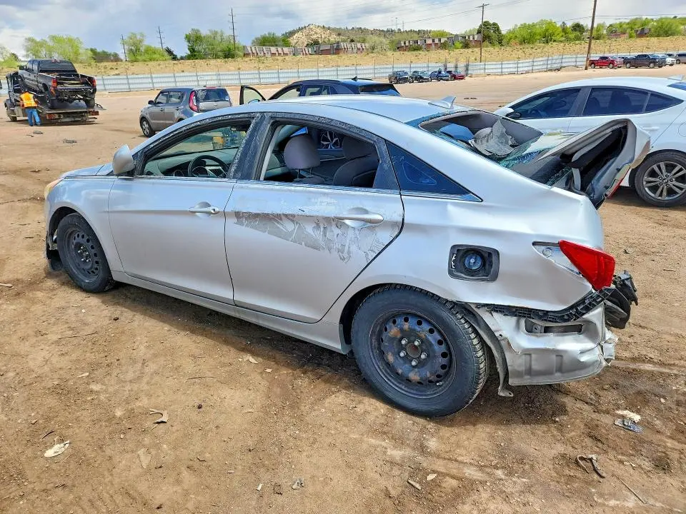 2011 HYUNDAI SONATA GLS  