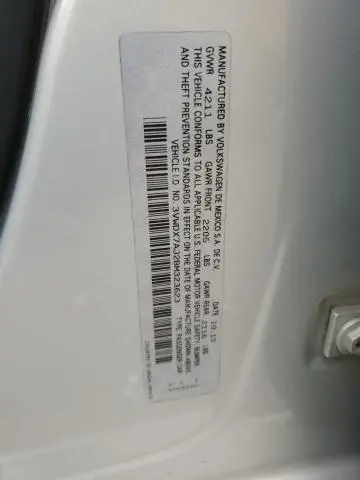 2011 VOLKSWAGEN JETTA SE  
