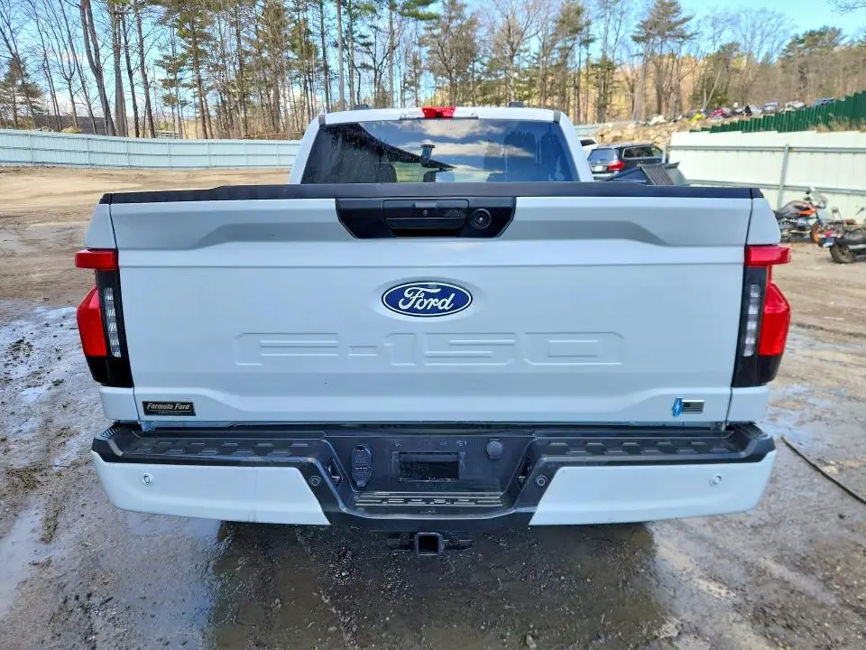 2025 FORD F150 LIGHTNING XLT  
