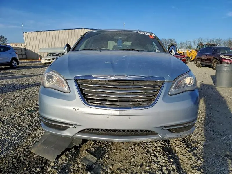 2014 CHRYSLER 200 LX  