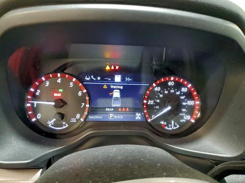 2021 NISSAN TITAN SV  