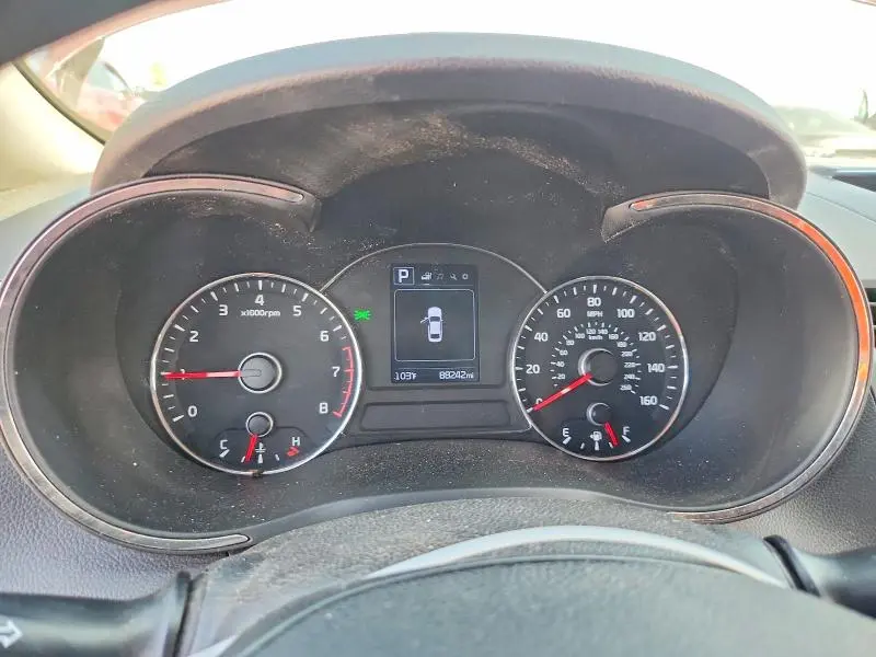 2018 KIA FORTE LX  