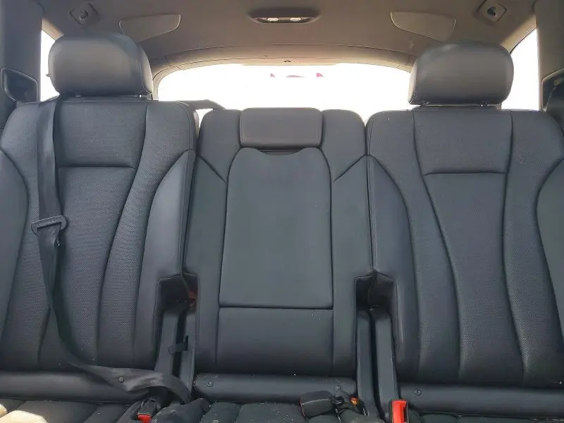 2017 AUDI Q7 PRESTIGE  
