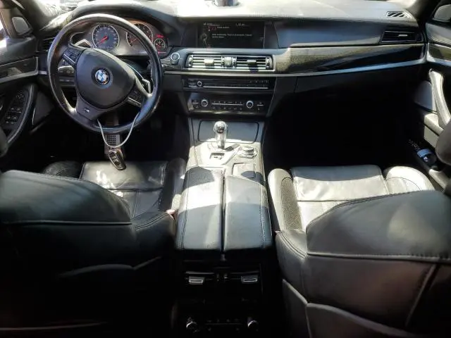 2013 BMW M5   
