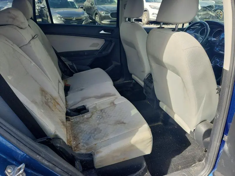 2019 VOLKSWAGEN TIGUAN S  