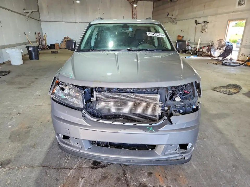 2020 DODGE JOURNEY SE  