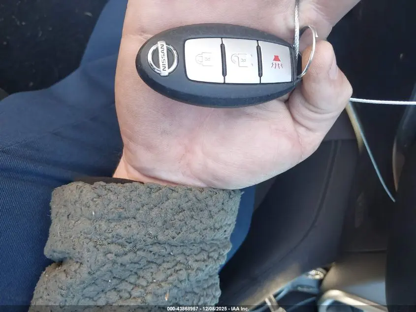 2017 NISSAN MURANO S