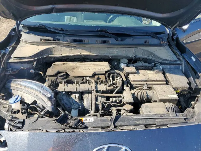 2022 HYUNDAI KONA SE  