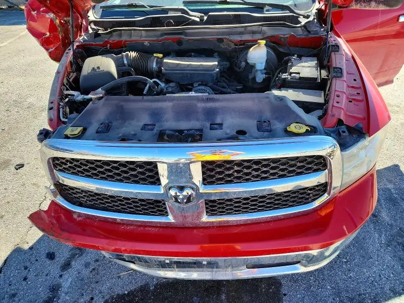 2013 RAM 1500 SLT  