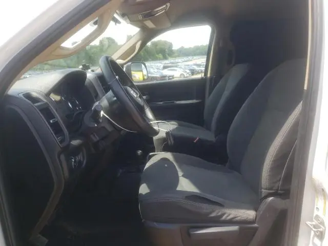 2019 RAM 3500 TRADESMAN  