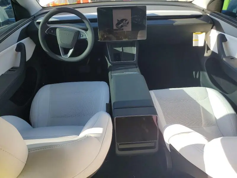 2026 TESLA MODEL Y   