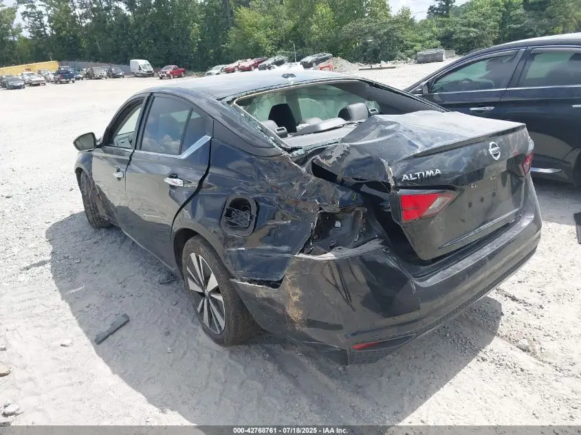 2022 NISSAN ALTIMA SV FWD