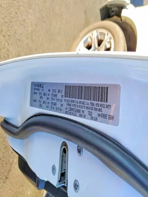 2018 RAM 1500 LARAMIE  