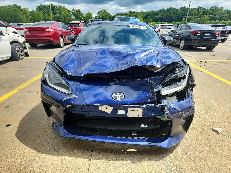 2023 TOYOTA GR 86 PREMIUM  