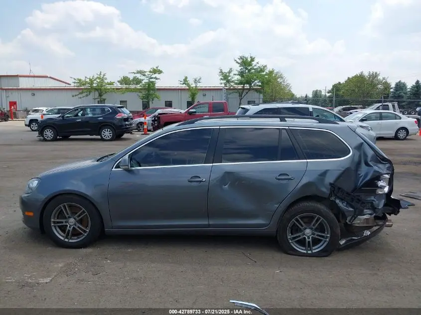 2011 VOLKSWAGEN JETTA SPORTWAGEN 2.0L TDI