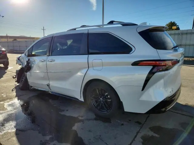 2023 TOYOTA SIENNA LIMITED  