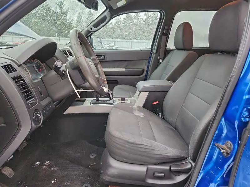 2011 FORD ESCAPE XLT  