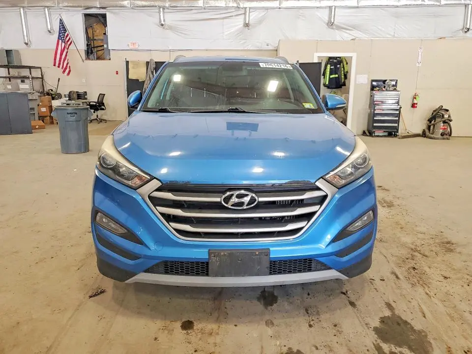 2017 HYUNDAI TUCSON SPORT  