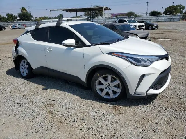 2020 TOYOTA C-HR XLE  