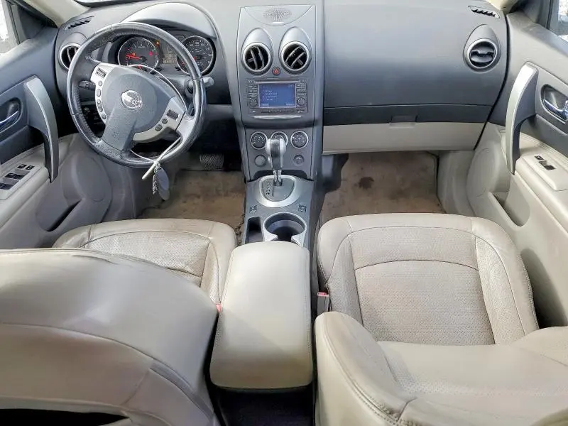 2011 NISSAN ROGUE S  