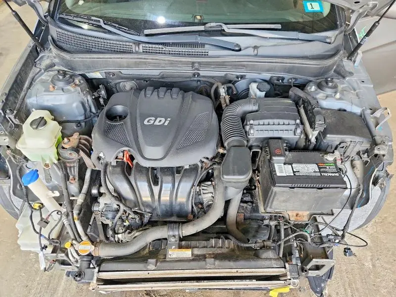 2012 HYUNDAI SONATA GLS  