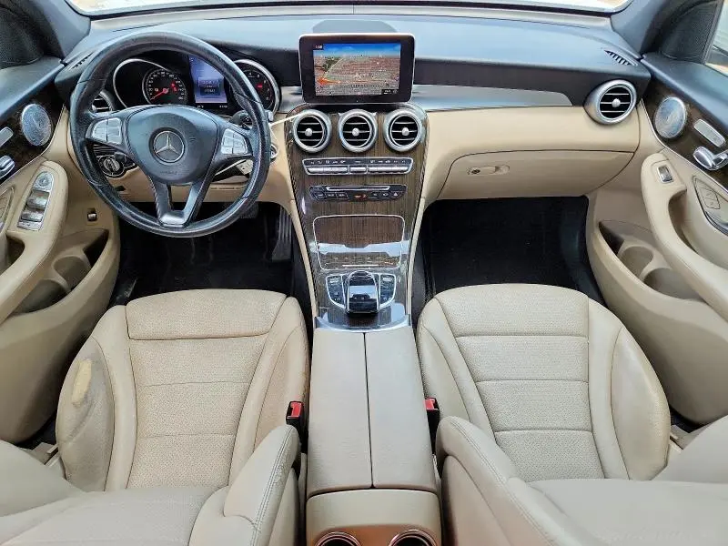 2017 MERCEDES-BENZ GLC 300  