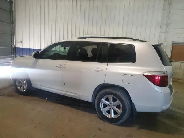2010 TOYOTA HIGHLANDER   
