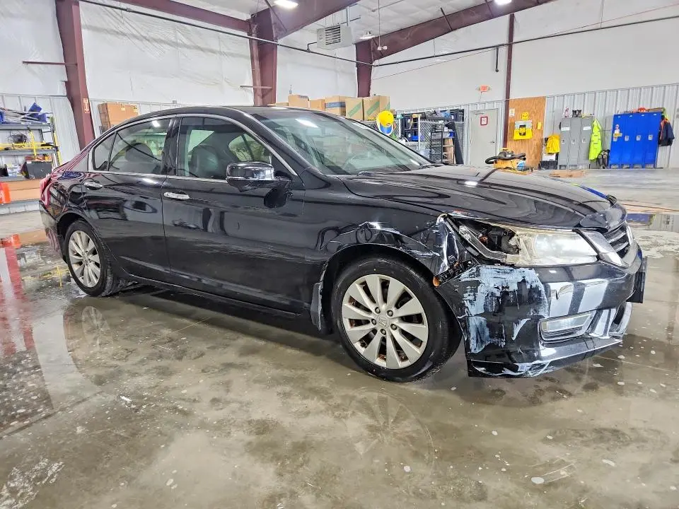 2013 HONDA ACCORD TOURING  