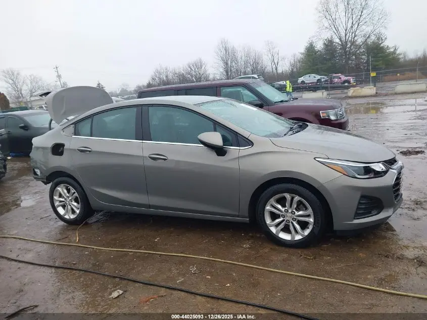 2019 CHEVROLET CRUZE LT