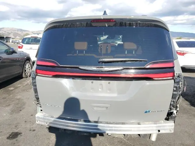 2023 CHRYSLER PACIFICA HYBRID PINNACLE  