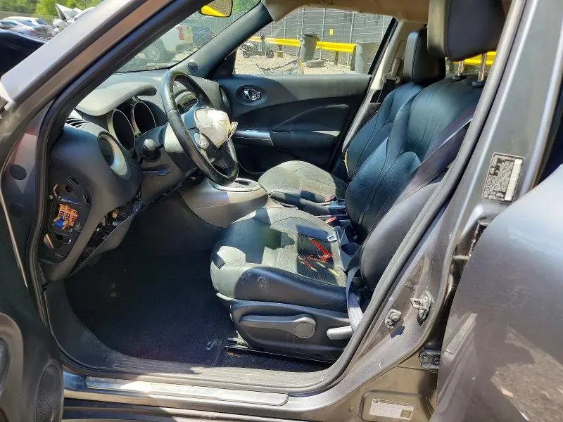 2011 NISSAN JUKE S  
