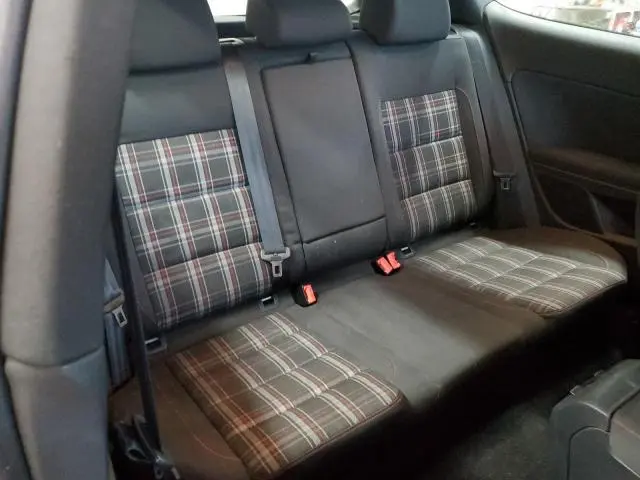 2011 VOLKSWAGEN GTI   
