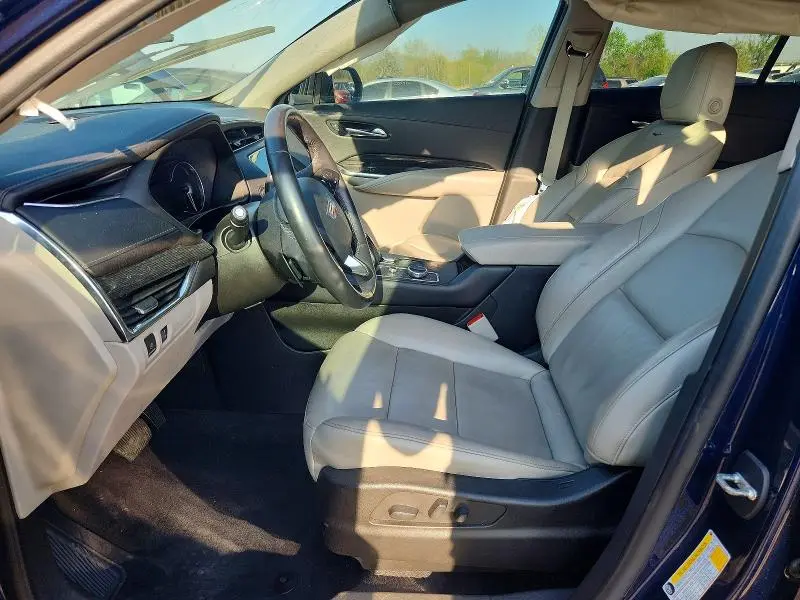 2019 CADILLAC XT4 PREMIUM LUXURY  