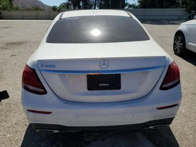 2018 MERCEDES-BENZ E 300  
