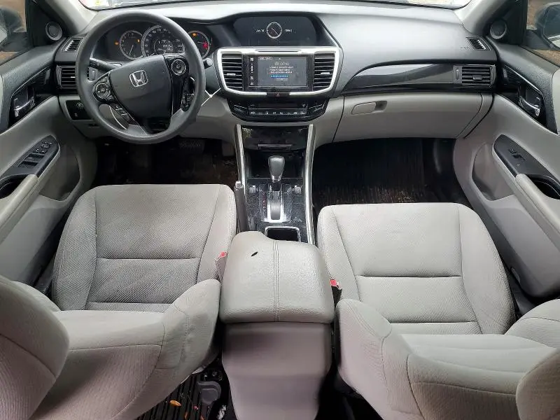 2017 HONDA ACCORD LX  