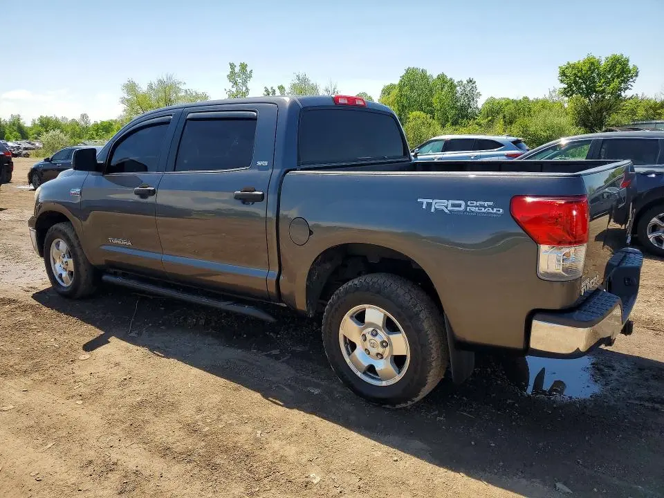 2013 TOYOTA TUNDRA CREWMAX SR5  