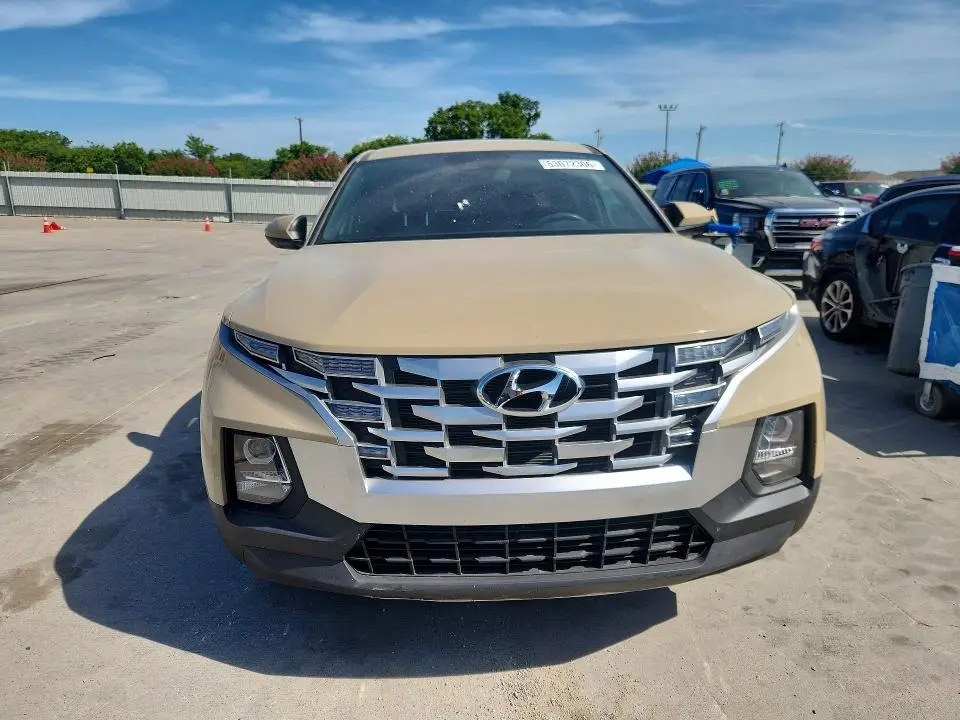 2023 HYUNDAI SANTA CRUZ SE  