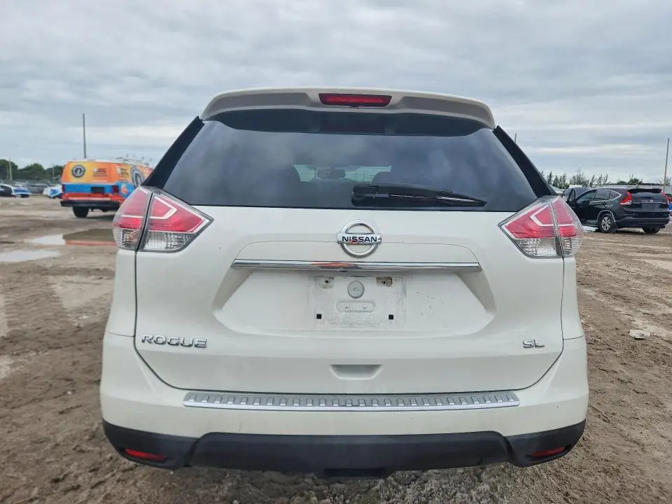 2015 NISSAN ROGUE SL  
